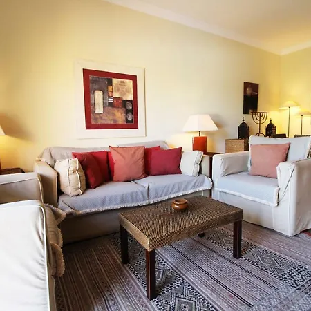T2 Jardins Do Castelo - Albufeira, Algarve Apartment *