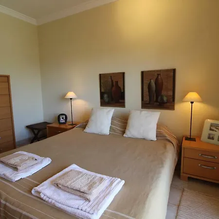 T2 Jardins Do Castelo - Albufeira, Algarve Apartment *