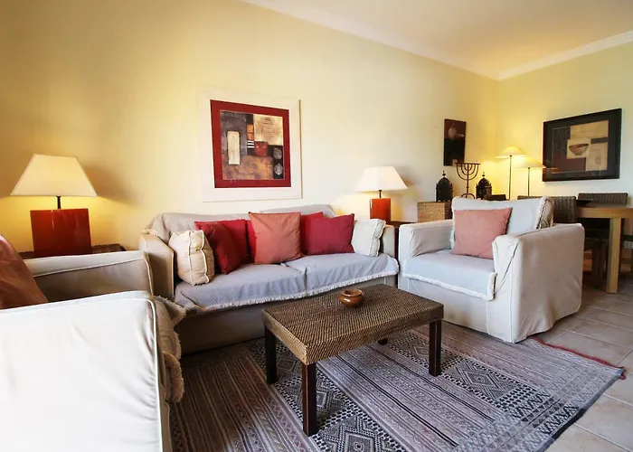 T2 Jardins Do Castelo - Albufeira, Algarve شقة *